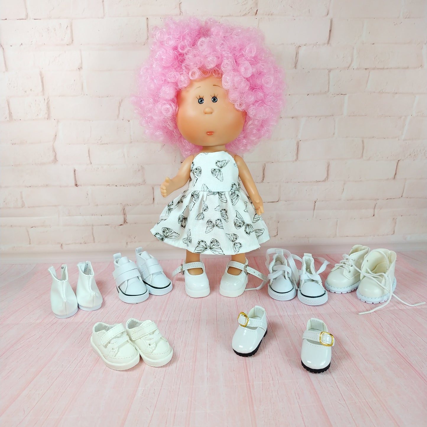 White Shoes for Mini Doll Mia 9