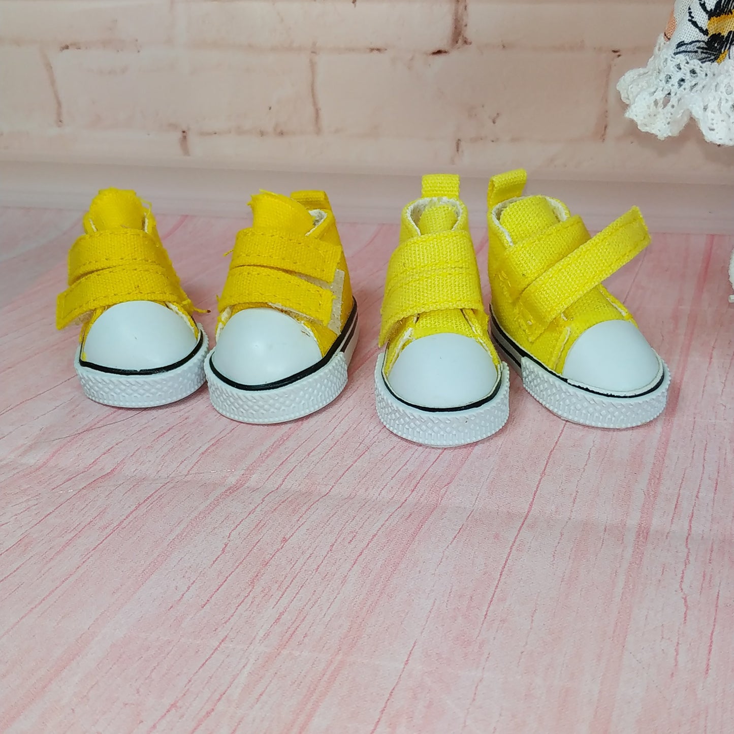 Yellow Shoes for Mini Doll Mia 9''