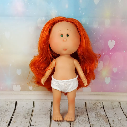 Mini Doll Mia 9 '' NO OUTFITS