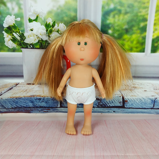 Mini Doll Mia 9'' NO OUTFITS